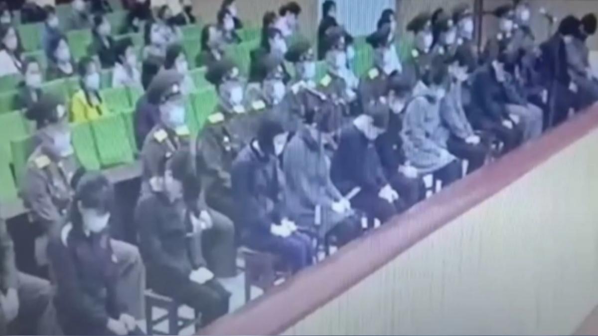 遭脫北父母遺棄 他11歲被迫第1排直擊公開處決:腦漿直接噴出