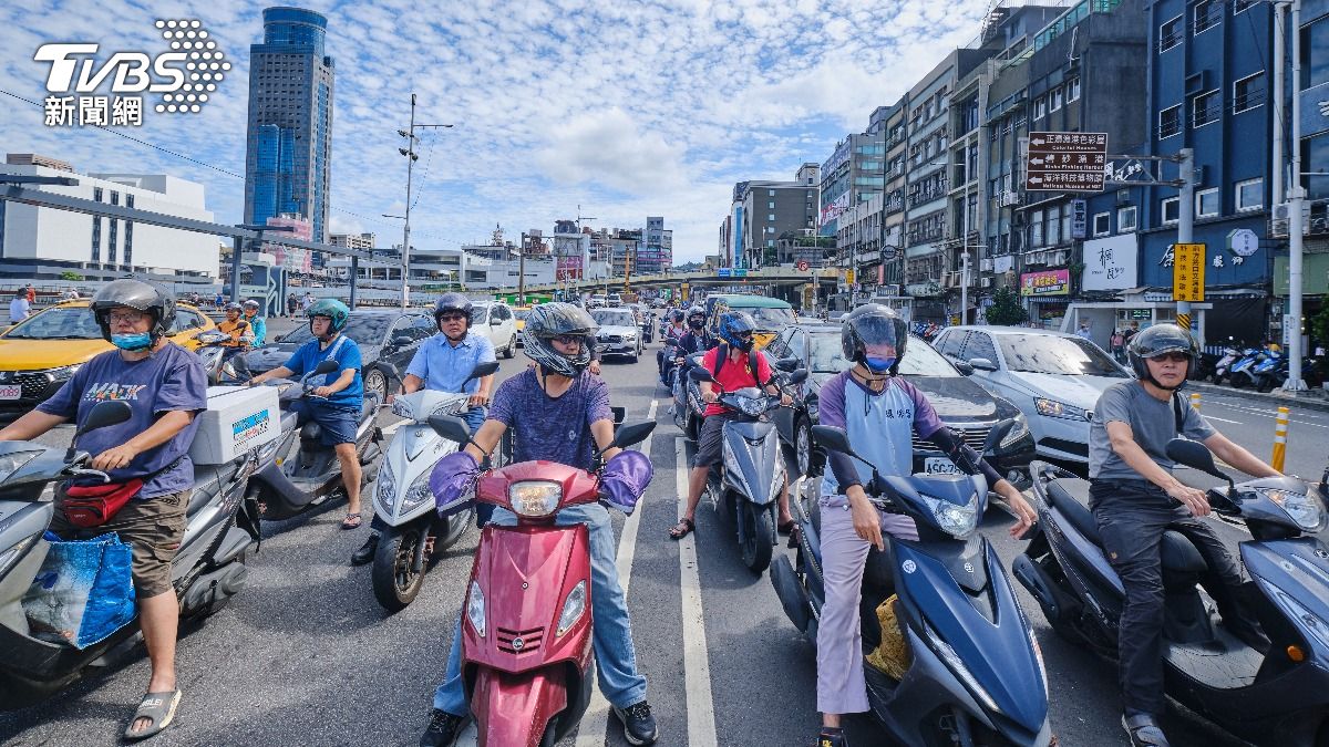 立院三讀　車輛噪音超標最重罰3.6萬、情節重大吊照