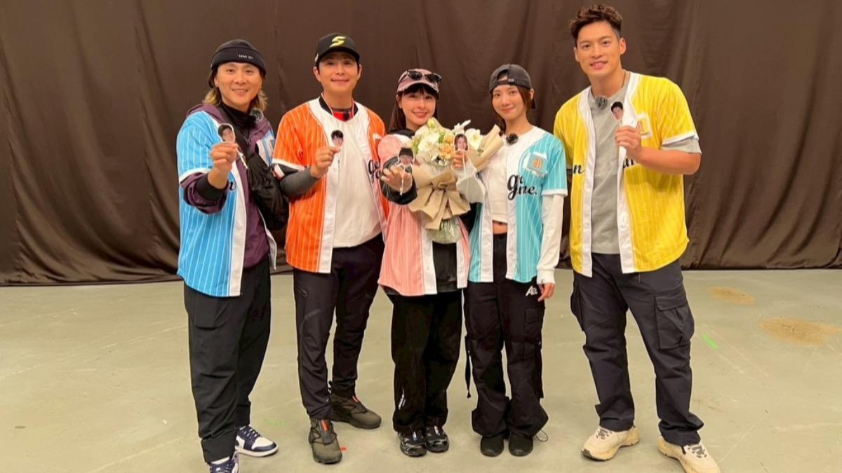 峮峮退出《飢餓遊戲》主持班底。(圖/翻攝自hunger.games.ctvshow IG)