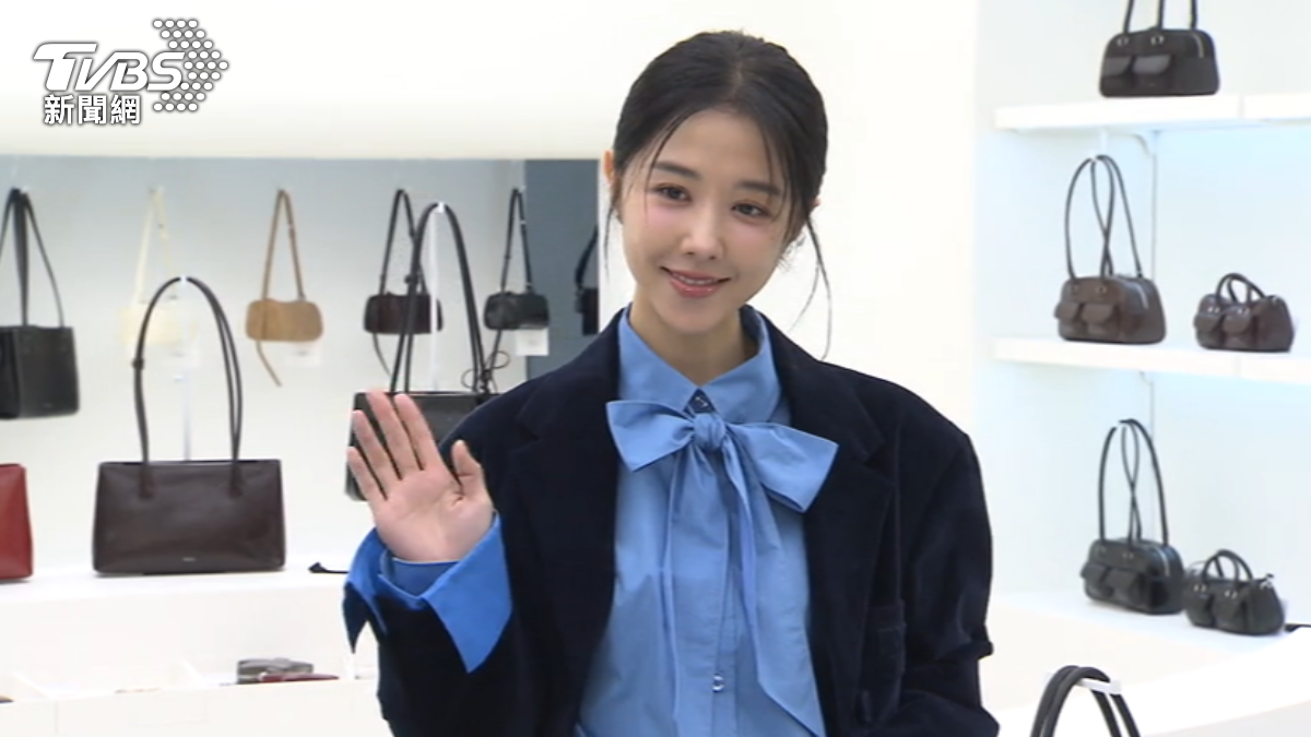 邵雨薇9日下午出席品牌活動,被問到近期與男友吳慷仁的感情。(圖/TVBS)