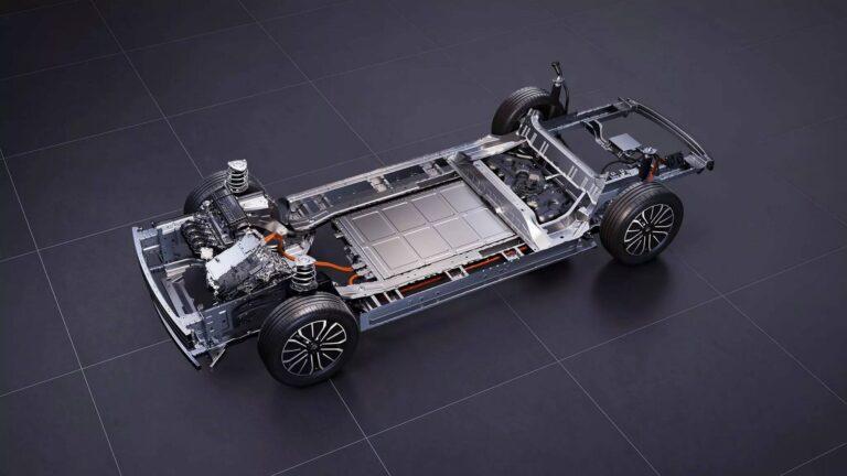 N6與純電N7最大的差異，就是搭載全新的Plug-in hybrid動力系統，綜效馬力211匹、綜效扭力32.6公斤米。（圖／東風日產提供）