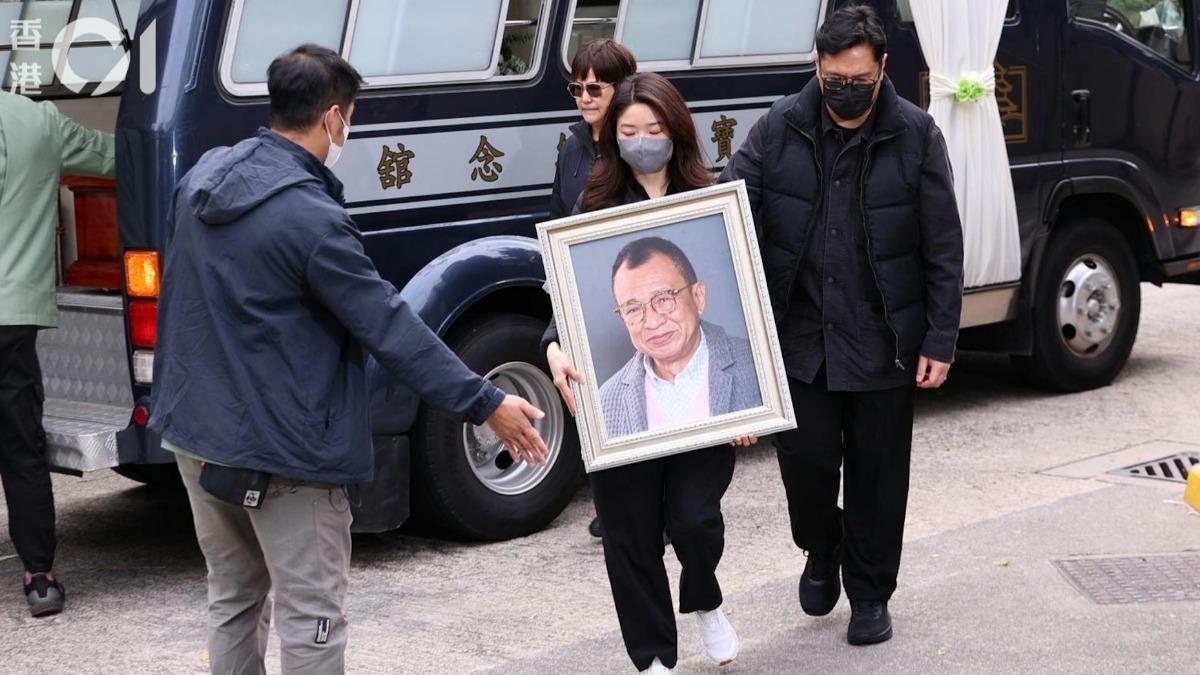 港星許紹雄因病離世!妻女怒斥男星洩喪禮細節:沒分寸