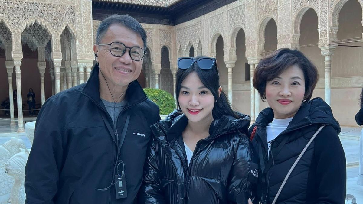 主播獨生女當小三!偷吃女籃界峮峮男友 「約開房」露骨對話曝光