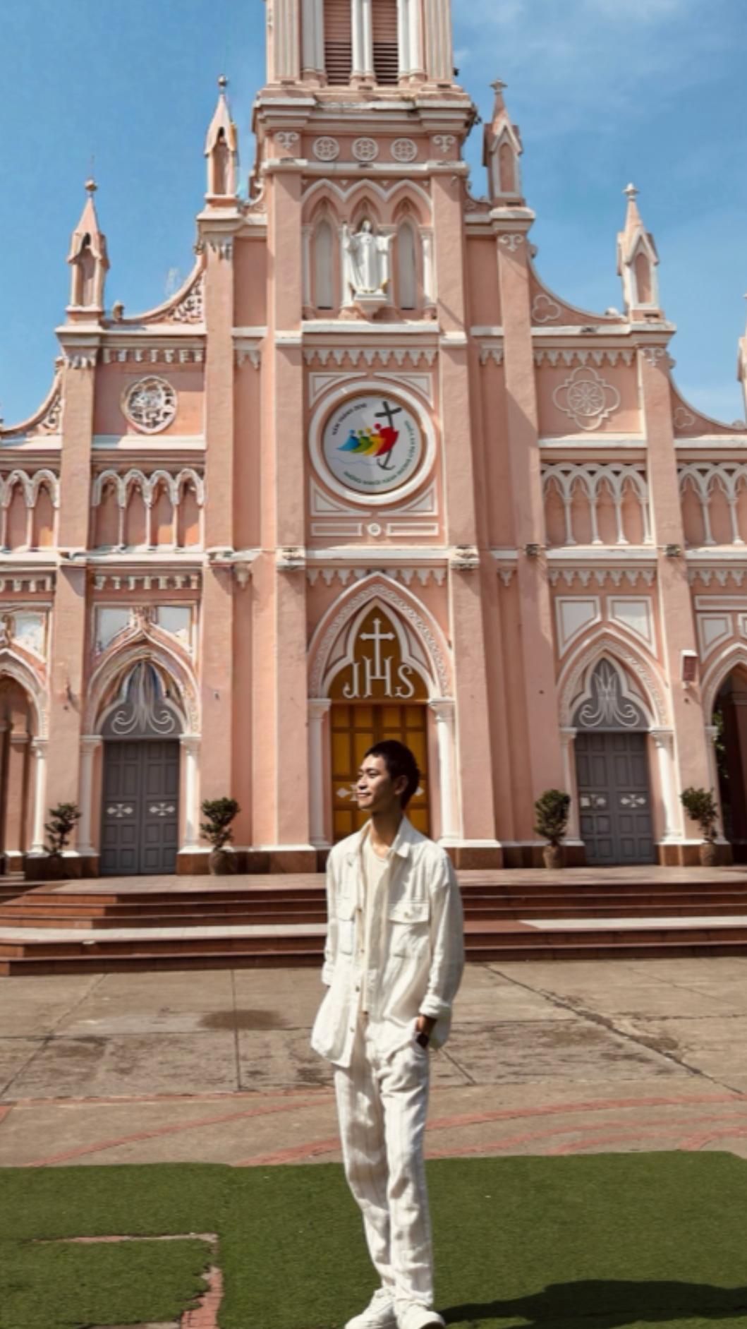 Andy赴越南旅遊放鬆,也在個人頻道上傳自己當地獨旅的影片。(圖/翻攝自IG@andy1994x)