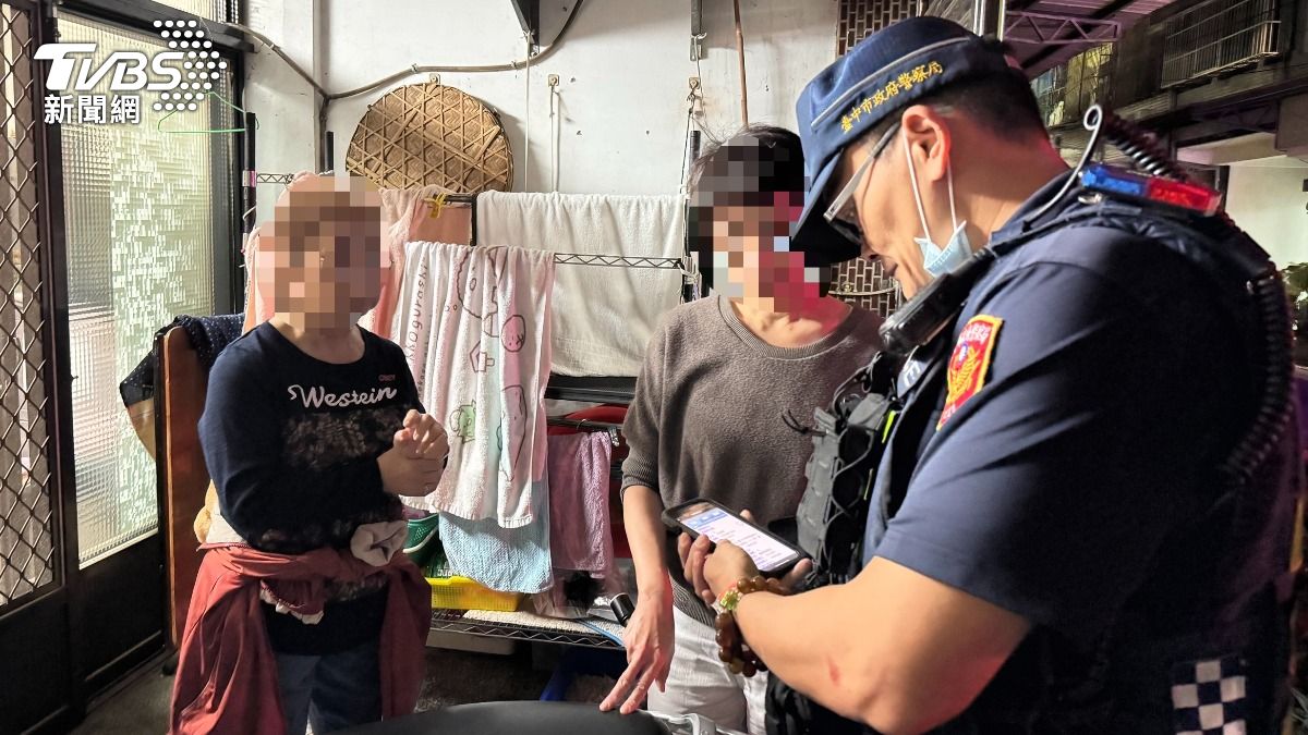 毛婦家屬也正匆忙前往派出所報案協尋，警方隨即告知「人已平安尋獲」。（圖／TVBS）