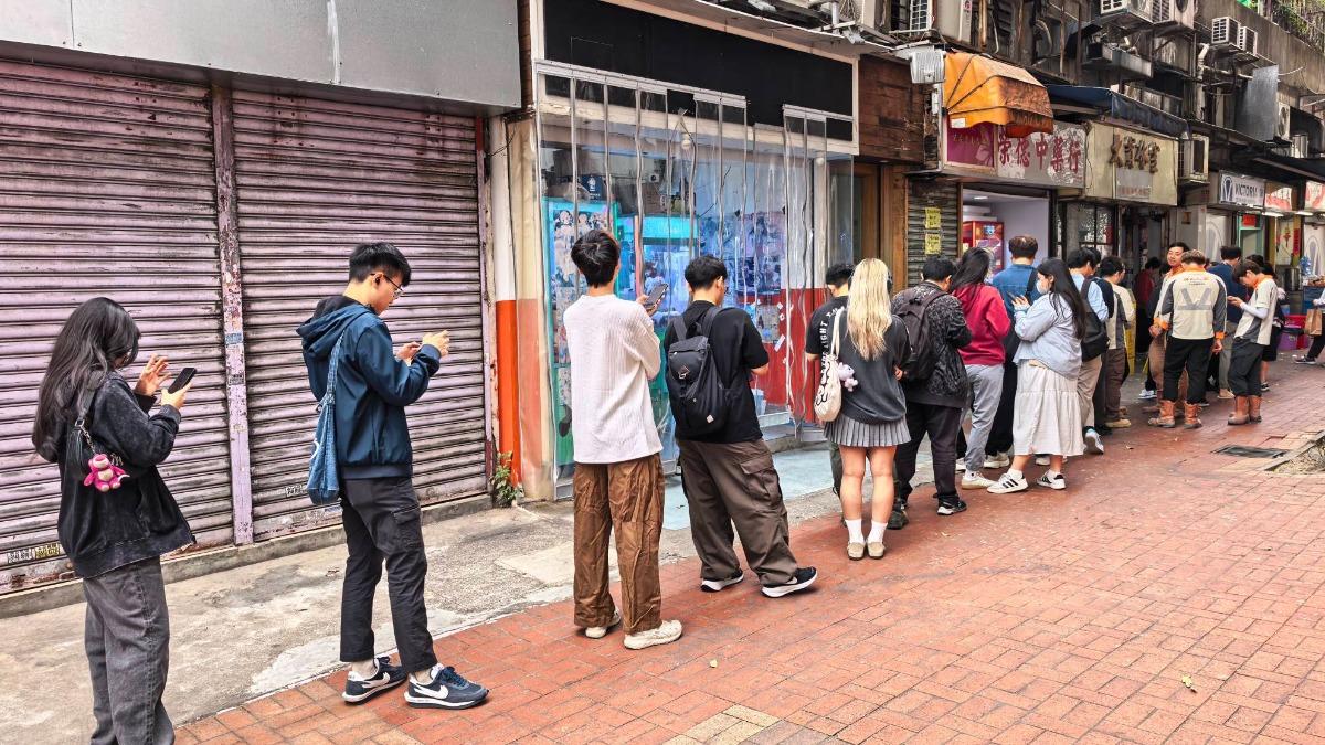 Threads激推！香港大寶冰室「肉餅飯」爆紅　網友排隊搶吃