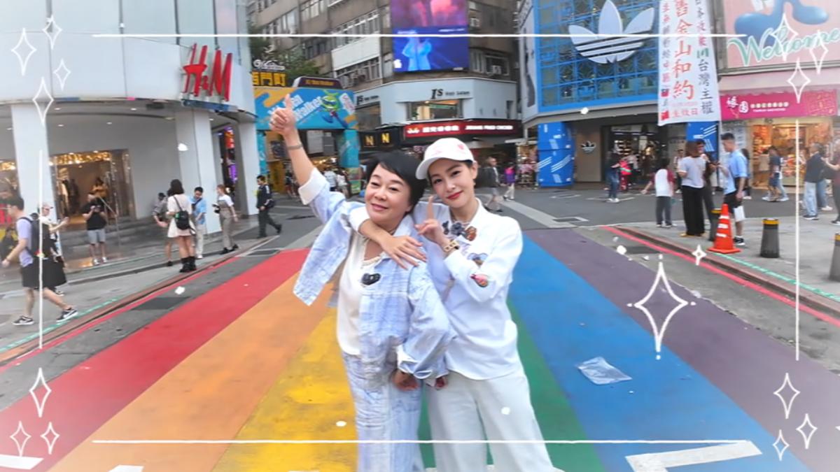 王思佳與媽媽一起出任務。（圖／TVBS）