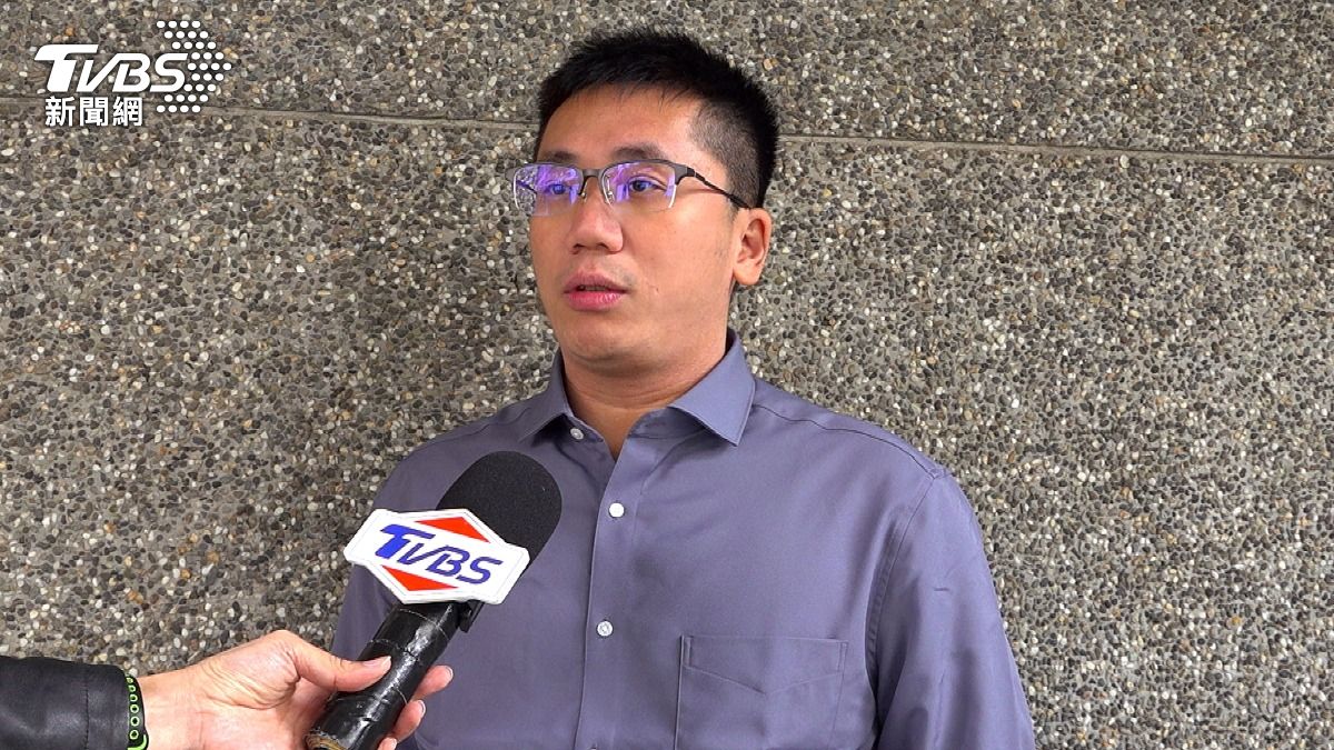 失眠.睡不好 醫師:易導致頭腦代謝廢物 排不出! (圖/TVBS)