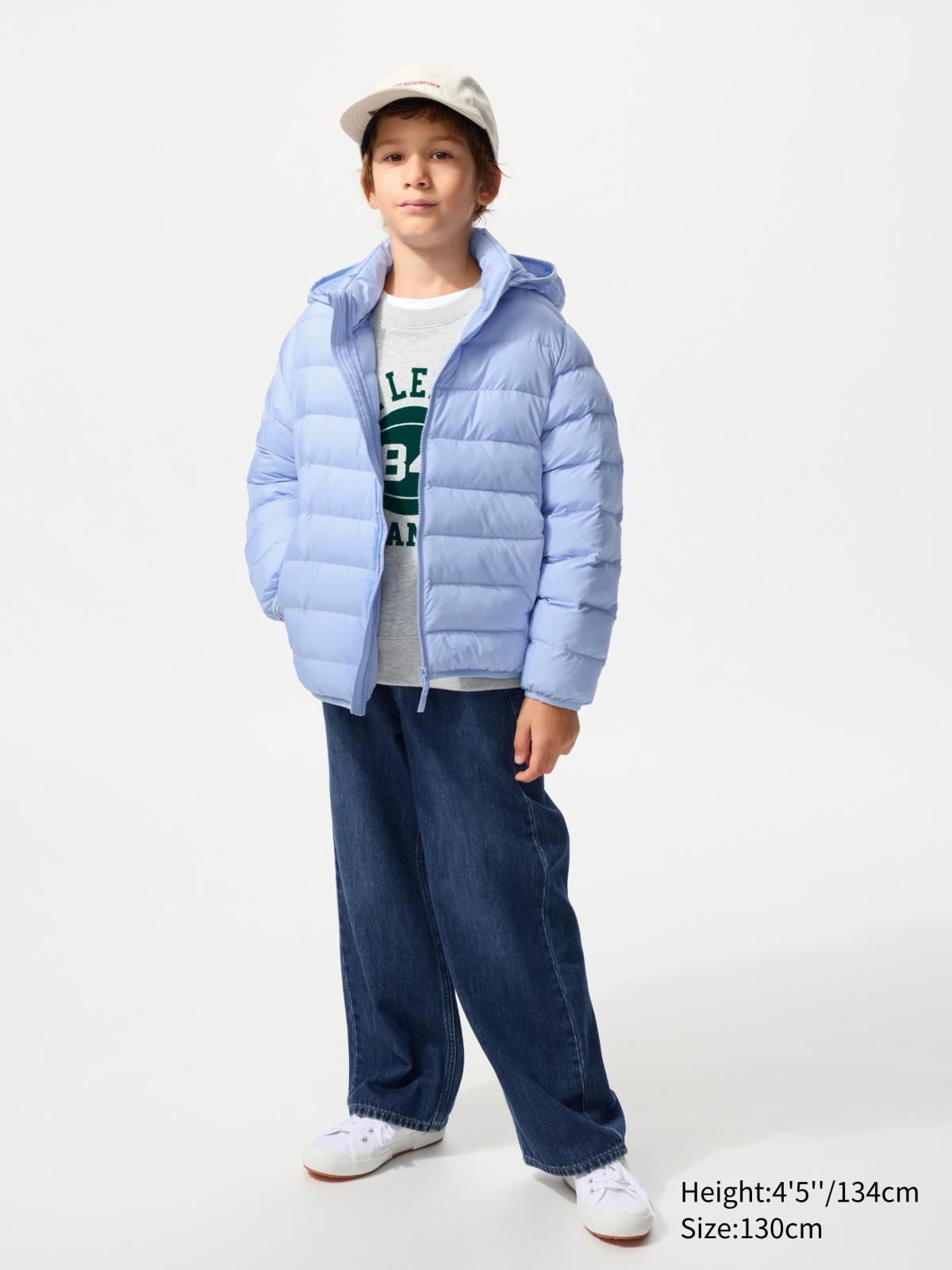 UNIQLO一款「PUFFTECH 輕暖科技童裝外套」意外爆紅。(圖/UNIQLO)