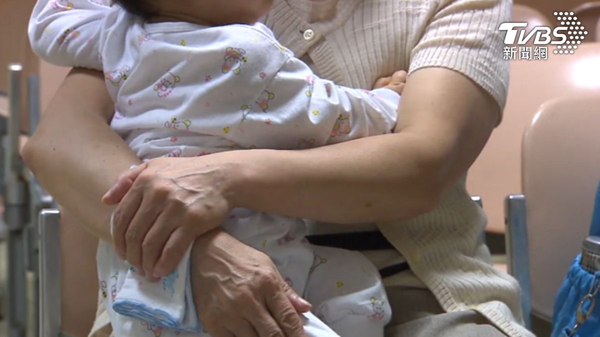 政院拍板人工生殖法,女女同婚、單身女皆適用。(圖/TVBS)