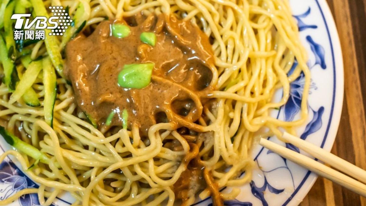 夏天吃「2美食」恐傷腸胃!營養師:放室溫2小時細菌暴增