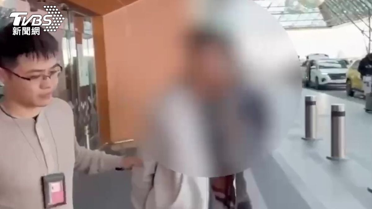 北市詐騙車手衝撞警方逃逸！想搭機逃回柬埔寨　遭警方機場攔截