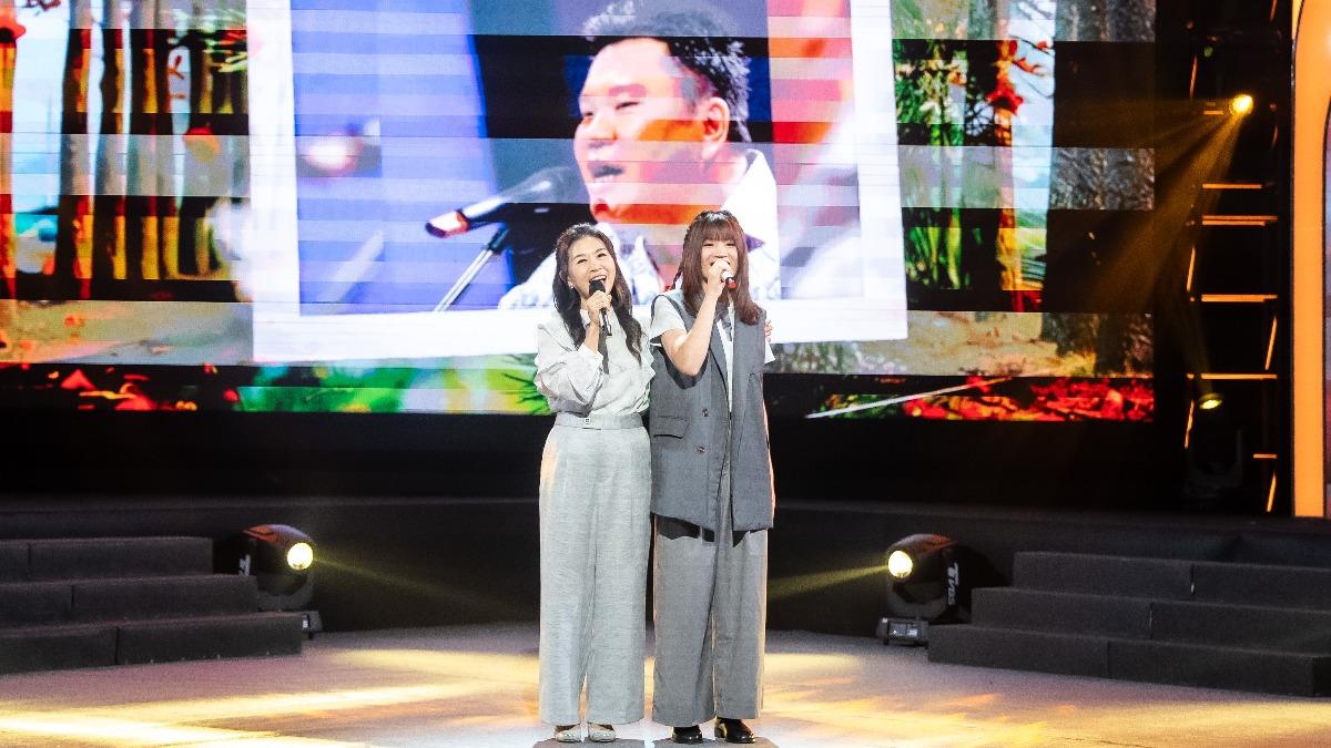 馬毓芬、馬永蒂重現馬兆駿的歌曲。(圖/TVBS)