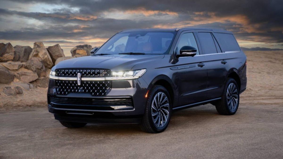 集團豪華品牌Lincoln也有召回事件傳出,影響MKT、Navigator等車型。(圖/Ford提供)