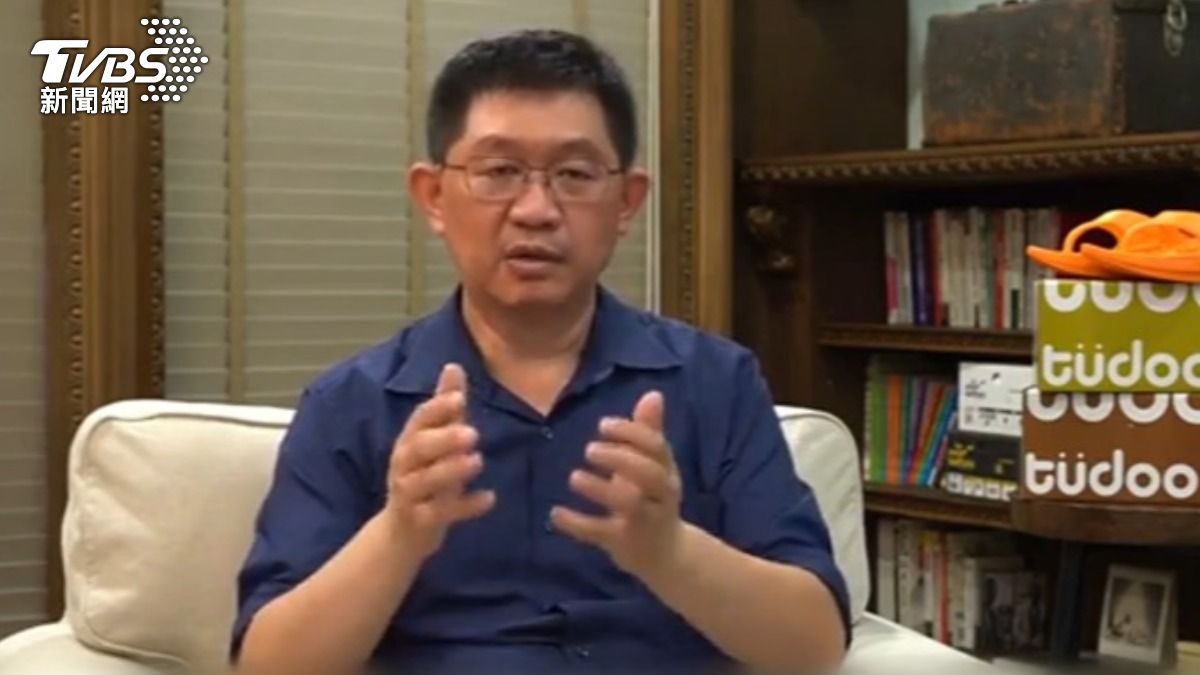 凌濤爆料負責人魏百慶與賴總統關係匪淺。(圖/TVBS)