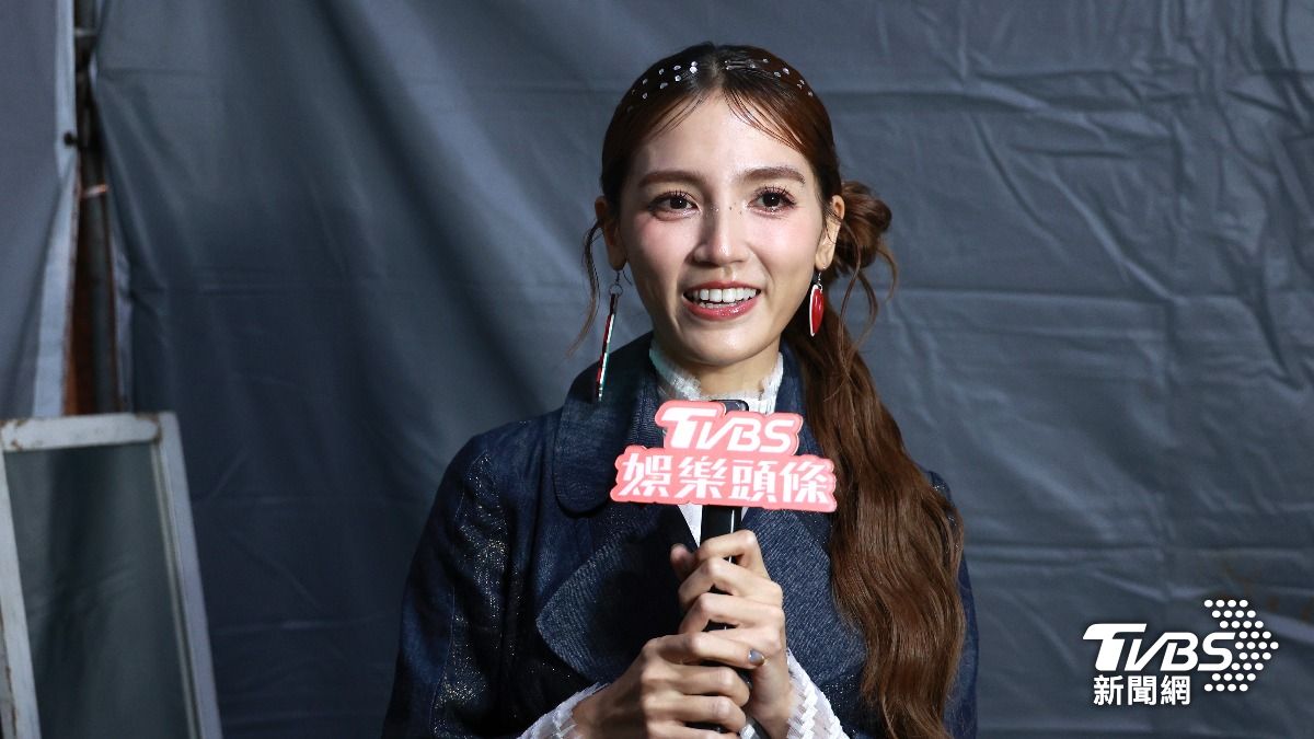 直擊／「新北耶誕城演唱會」朵拉3接主持！上台前準備曝　讚陳漢典很暖心！