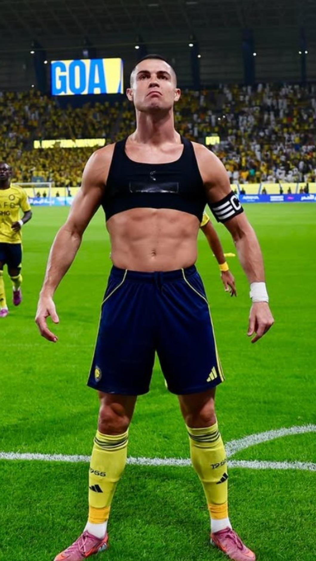 足球金童C羅。（圖／翻攝自cristiano IG）