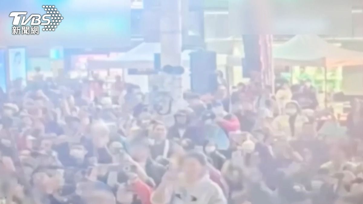 警方表示事發當天有接獲民眾報案，並於隔日查閱報案人提供之影像，將持續調閱周遭監視器釐清真相。（圖／TVBS）