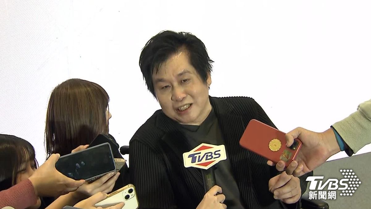鄭智化在深圳機場事件後首露面回應爭議。(圖/TVBS)