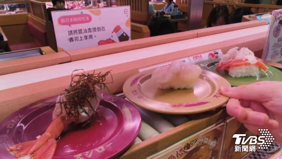 壽司郎新分店被抓包「加收5%服務費」 網罵翻:只有結帳要店員