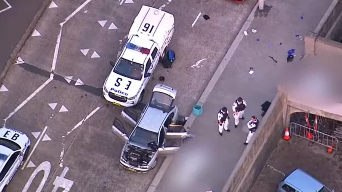 澳洲海灘槍案!槍手父子車中搜出ISIS旗 反恐人員:曾宣誓效忠