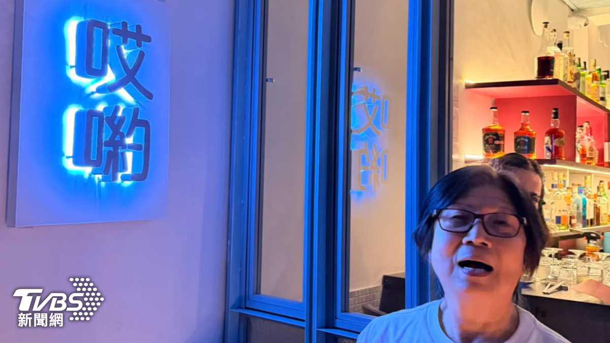 「哎呦」餐廳名其實是林秉宏母親常掛嘴邊的口頭禪。(圖/TVBS特派記者朱光弘攝)