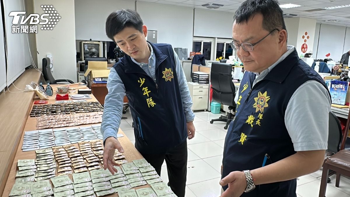 毒品經常被有心人包裝為咖啡包。(圖/TVBS)