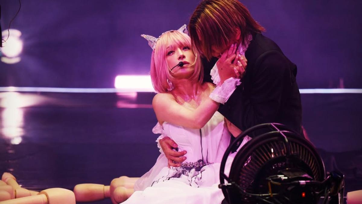 濱崎步將無人演唱會的照片作為東京跨年演唱會的宣傳素材。(圖/翻攝自IG)
