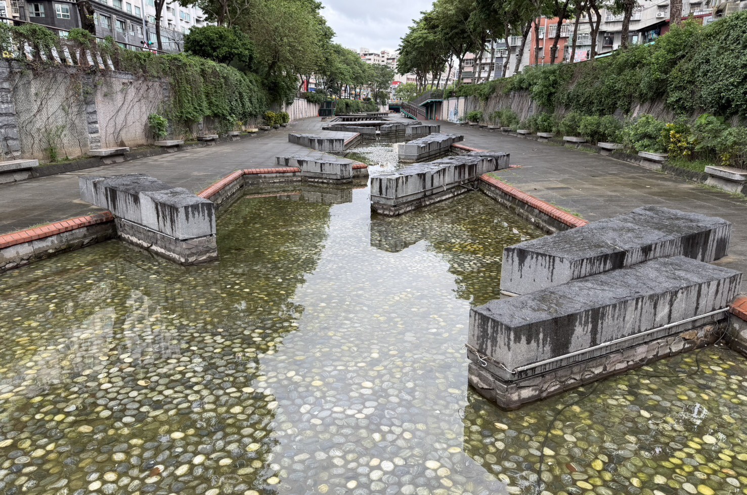 中港大排年終大掃除 新北:河廊煥然一新
