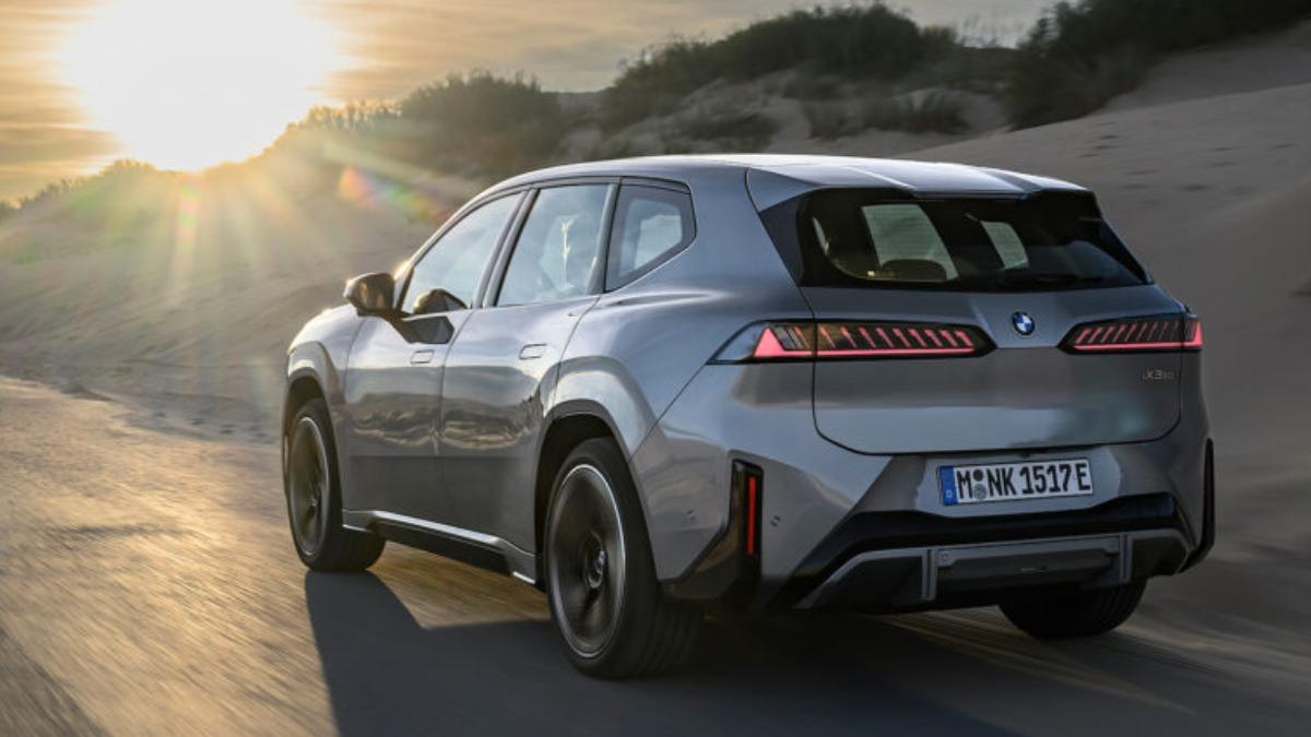 外傳iX3最快有望於年底前現身台灣。(圖/BMW提供)