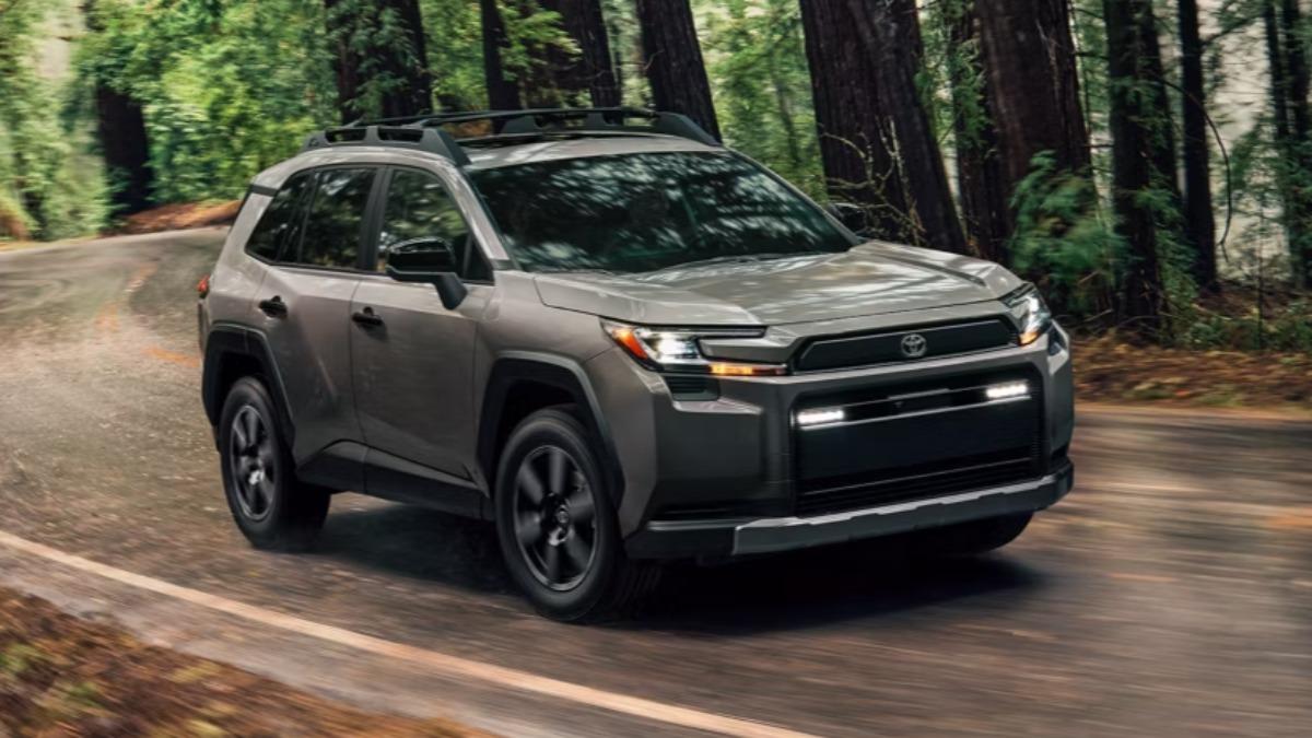 大改款RAV4美官網開賣!6車型、12車色 頂規台幣135萬