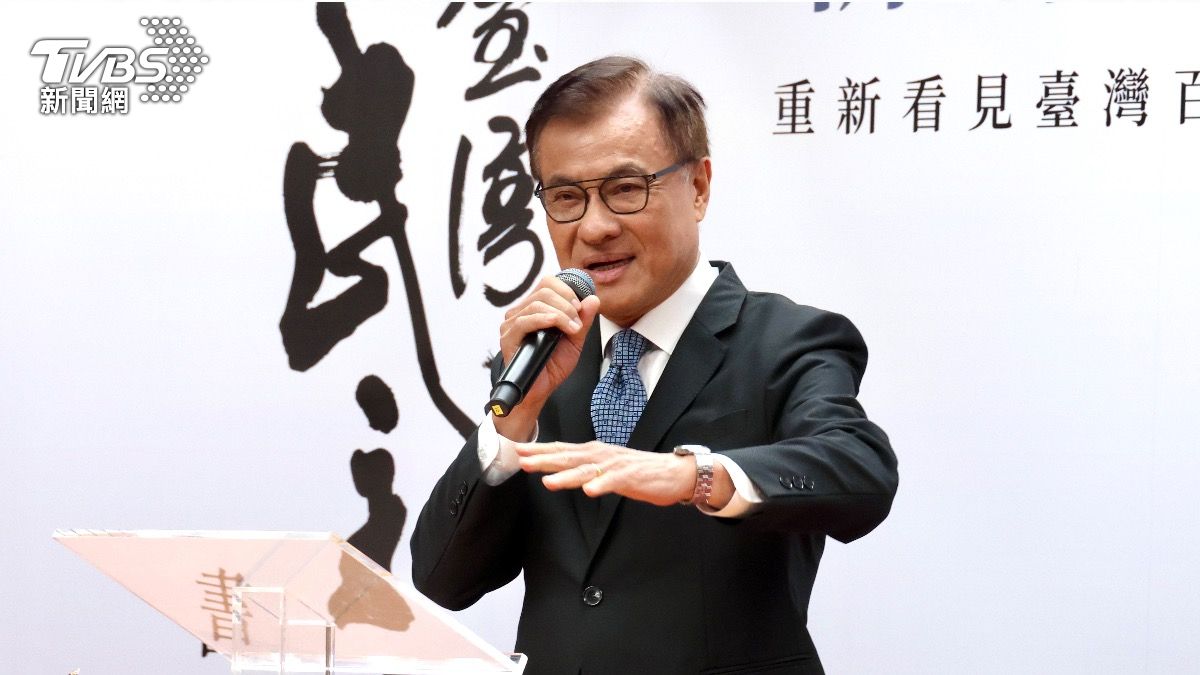 立法院前院長蘇嘉全表示，他和王金平、游錫堃兩位前院長3個月會聚一次，現任院長韓國瑜從未出席過。（圖／潘建樺攝）