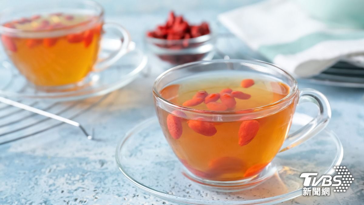 林志玲會喝紅棗枸杞茶來幫助氣色循環。(示意圖/shutterstock 達志影像)