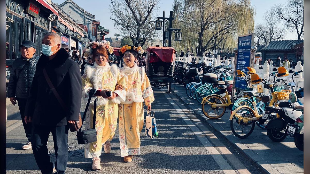 北京女初婚平均33.6歲 近10年延後8歲。（圖／TVBS）