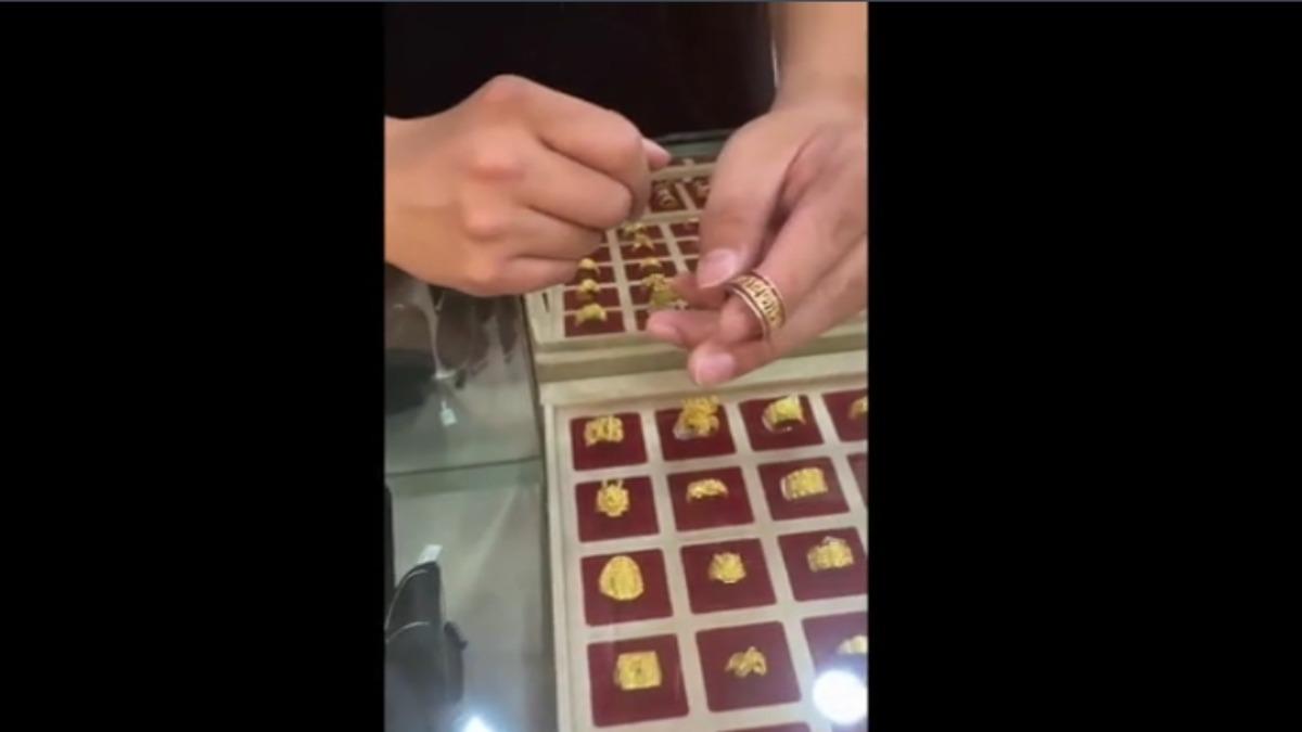受害住戶來到保全變賣金飾的銀樓詢問,想找回戒指。(圖/受害住戶提供)