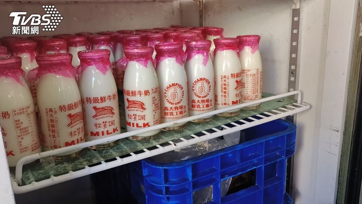 許多店家都是訂叫玻璃瓶裝鮮奶,完全不知道品牌已分家。(圖/TVBS)