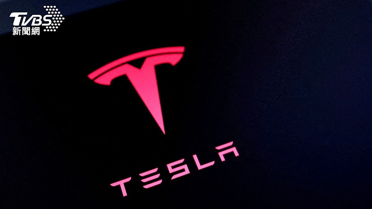 特斯拉股價再創新高！FSD技術提升有望實現「無人計程車」