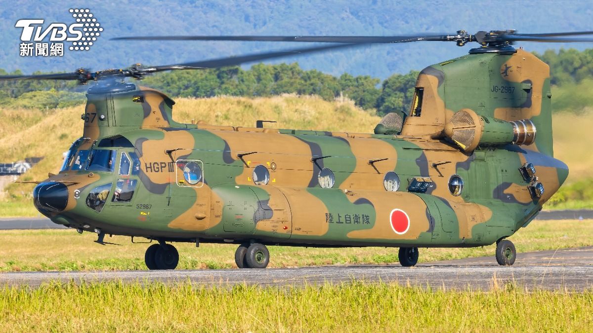 日本自衛隊又遭鎖定?直升機夜間訓練被「雷射照10分鐘」