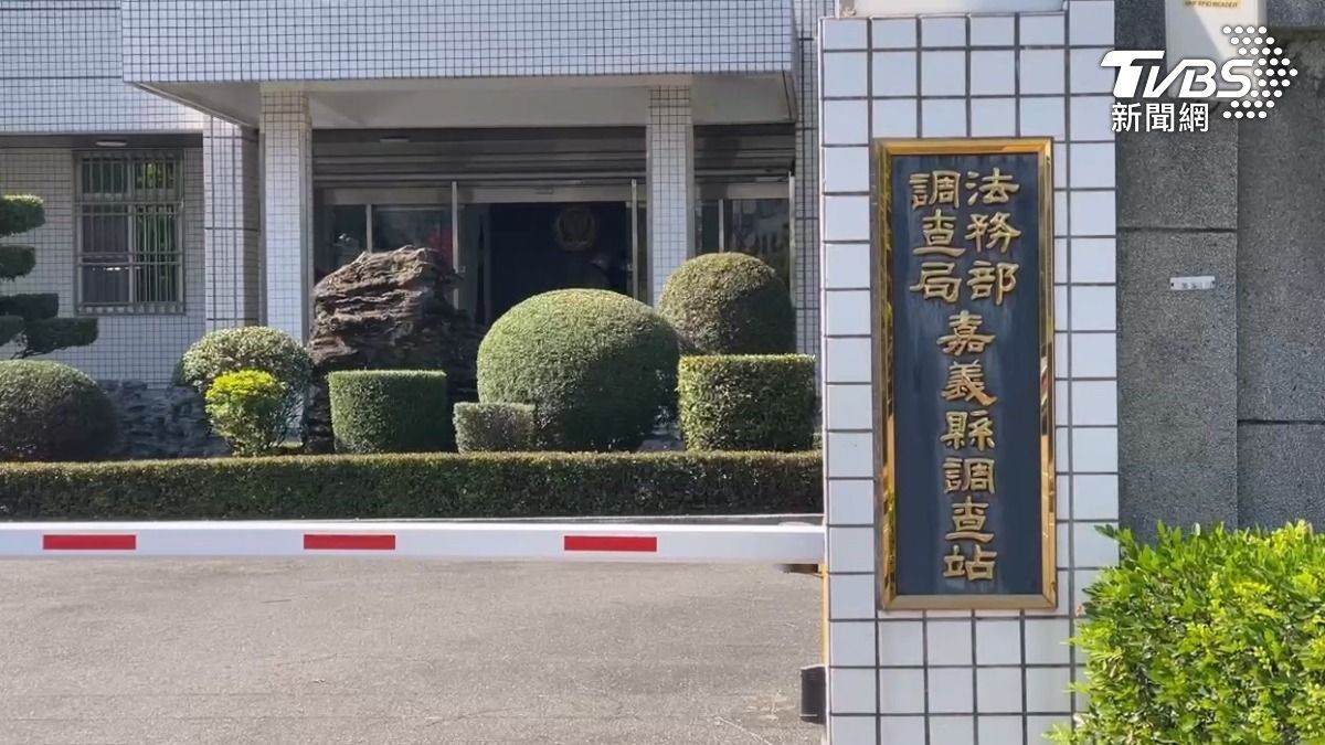 這次調查行動與今年初全台大罷免案中，由「愛嘉聯盟」發起罷免民進黨立委王美惠的案件直接相關。（圖／TVBS）