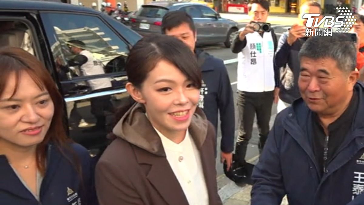新竹市長高虹安18日將重返市府上班。(圖/TVBS)