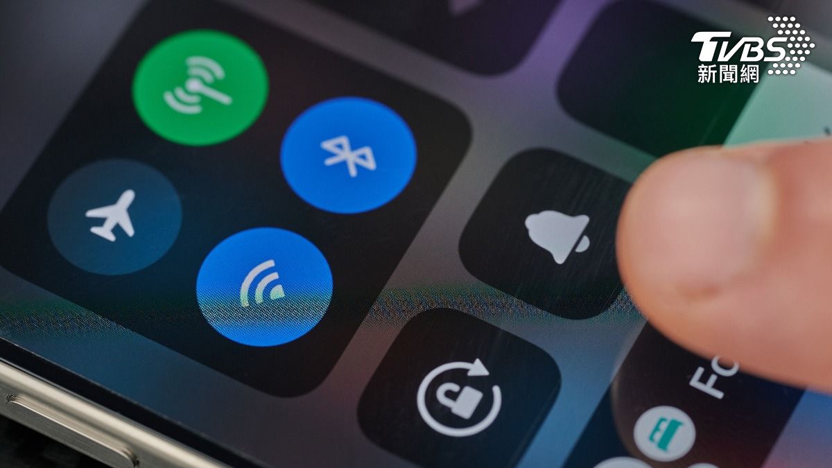 出國注意！「這款eSIM」恐釀個資外洩　資安署揭5招自保
