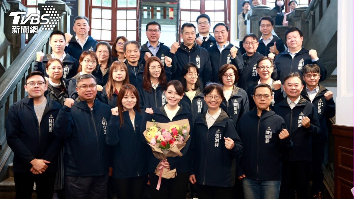 高虹安今重返竹市府。(圖/華子琛攝)