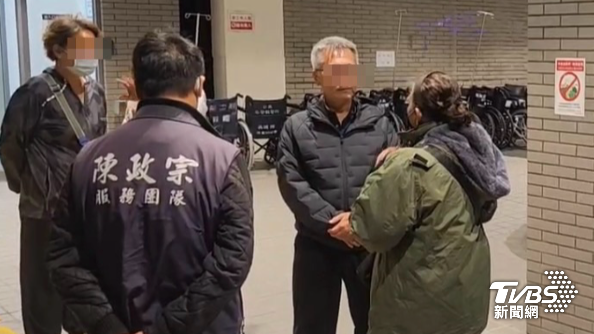 3名學生受傷後,自行通知家長前往醫院急診室,校長後續到場後,家長對他處理方式表達高度不滿。(圖/讀者提供)