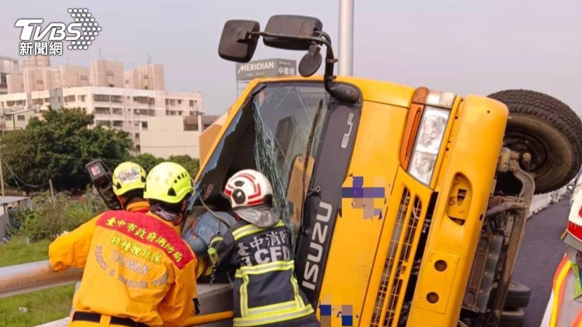 2員工沒有安全措施遭重壓,釀一死一重傷。(圖/TVBS)