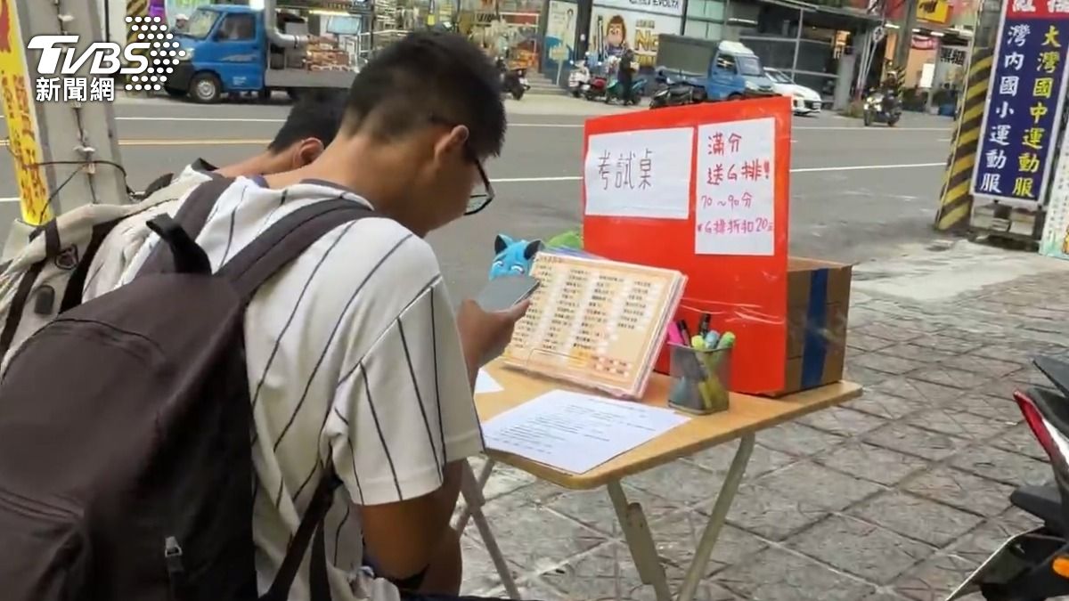 34歲老闆分享，是因為有很多創意點子能宣傳，希望能和顧客多互動。（圖／TVBS）