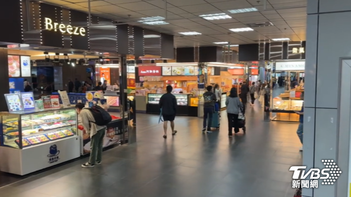 台北車站地下一樓至二樓的廠商，也將在今年年底公告最新的招商資訊。（圖／TVBS）