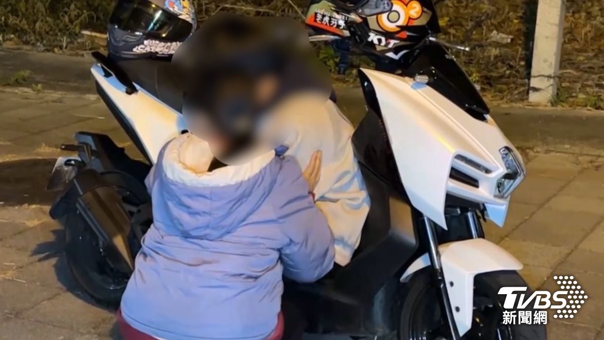 同行好友目睹過程哭崩潰。(圖/TVBS)