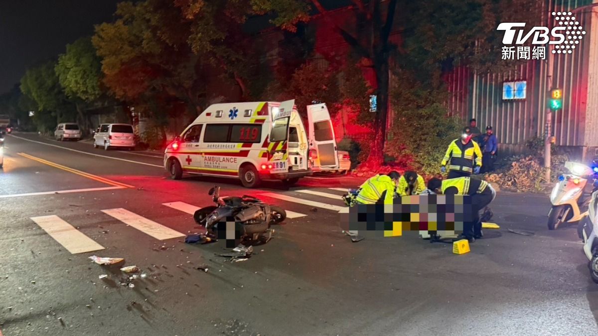 有片/下班遇死劫!五股25歲騎士碰撞小客車 噴飛傷重亡