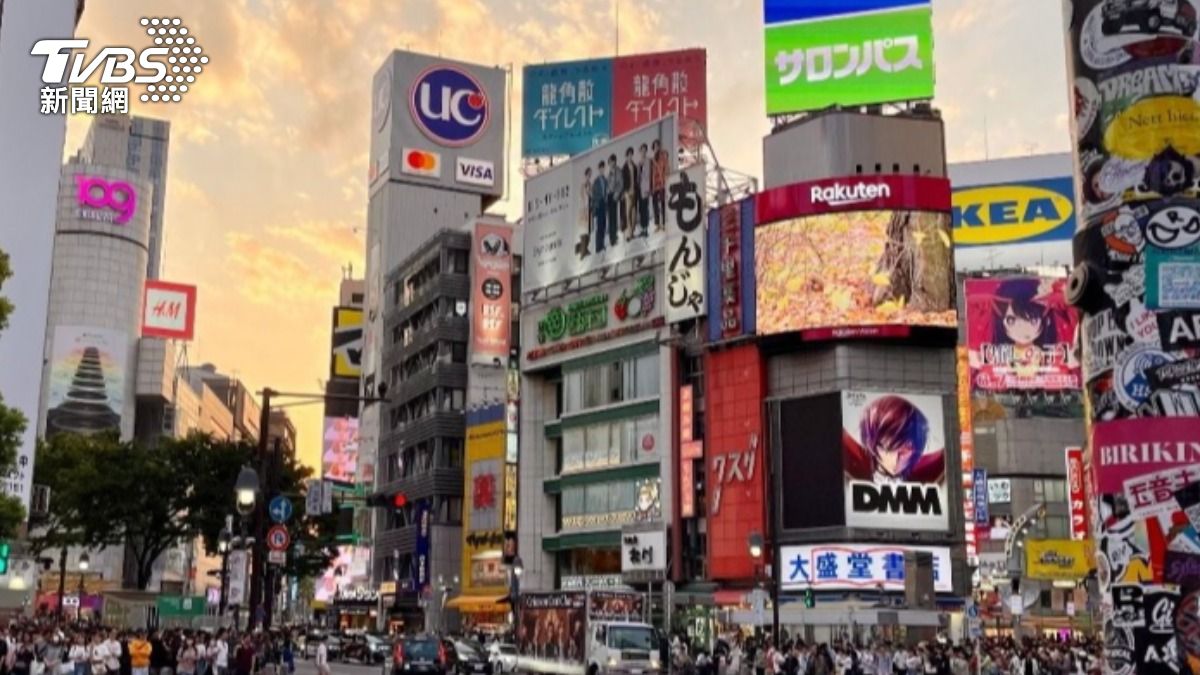 東京澀谷區18日宣布,明年起抓到亂丟垃圾,將處以2000日圓的罰鍰。(示意圖/shutterstock達志影像)