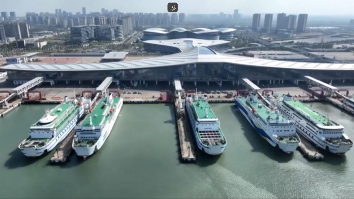 分析指出，在大陸仍嚴格控管外匯的前提下，香港短期內仍難以被海南取代。（圖／CCTV+）